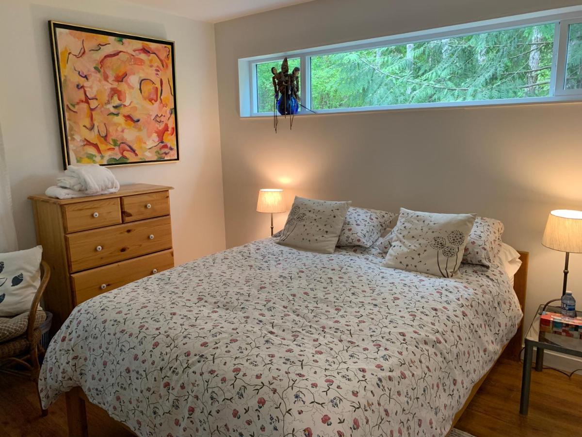 Forest By The Sea Rentals Merville Экстерьер фото