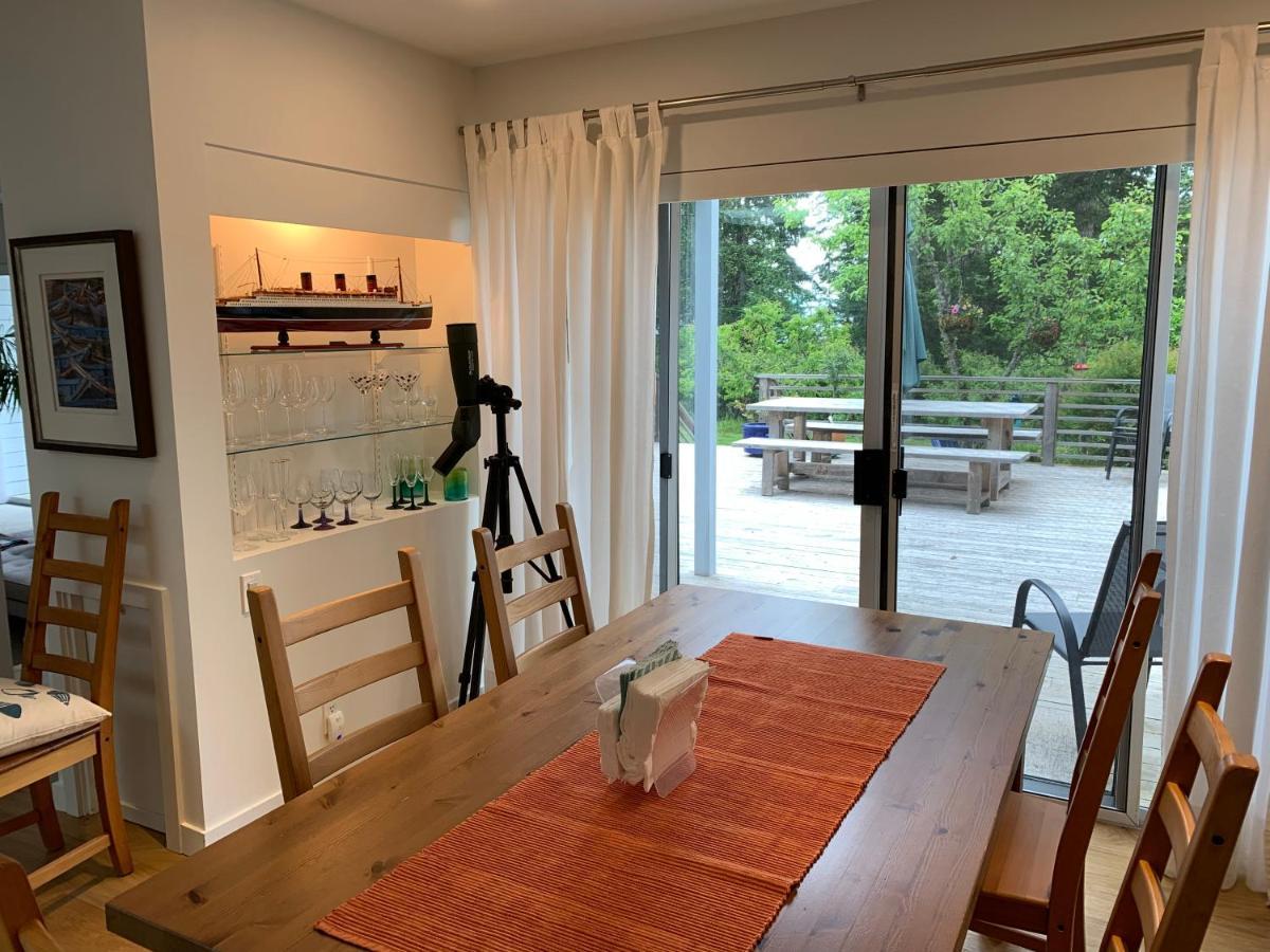 Forest By The Sea Rentals Merville Экстерьер фото